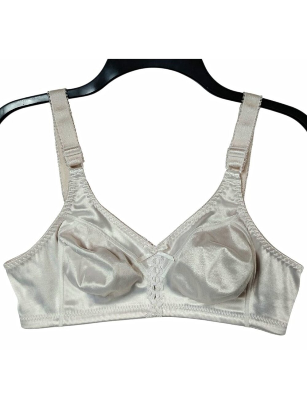 Bali 3820 Bra 34B White Wireless Satin Full Coverage Comfort Support Vintage